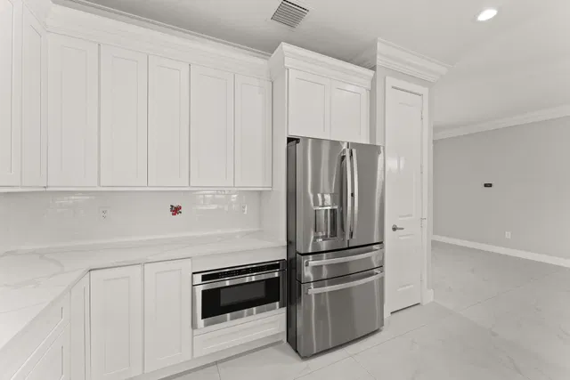 Residence photo 10