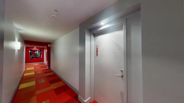 The Slade Unit 1205 photo 29