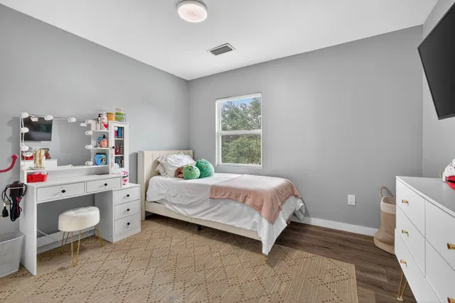Residence photo 36