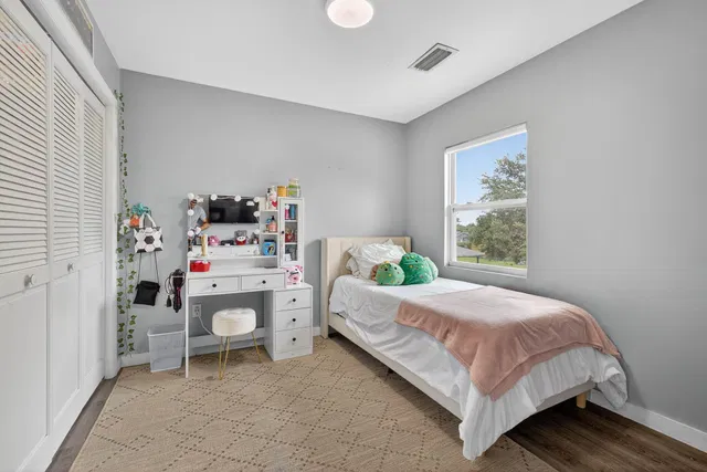 Residence photo 37