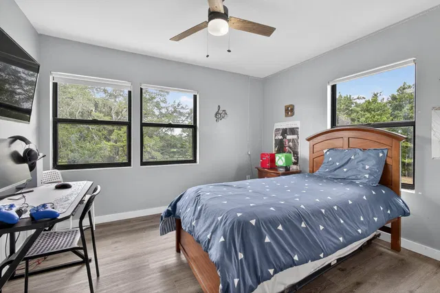 Residence photo 38