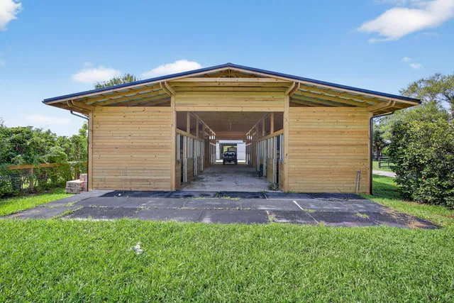 Residence photo 87