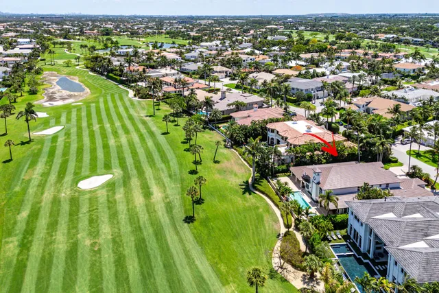 Royal Palm Yacht and Country Club Residence photo 4