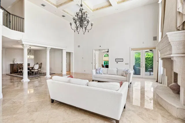 Royal Palm Yacht and Country Club Residence photo 22