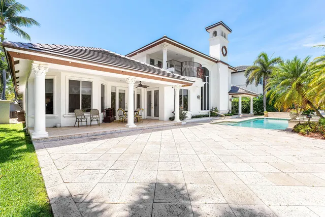 Royal Palm Yacht and Country Club Residence photo 32