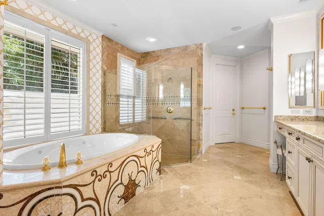 Royal Palm Yacht and Country Club Residence photo 39