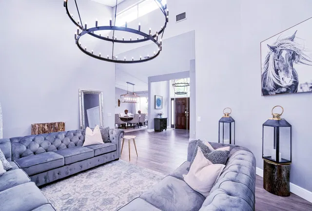 Residence photo 18