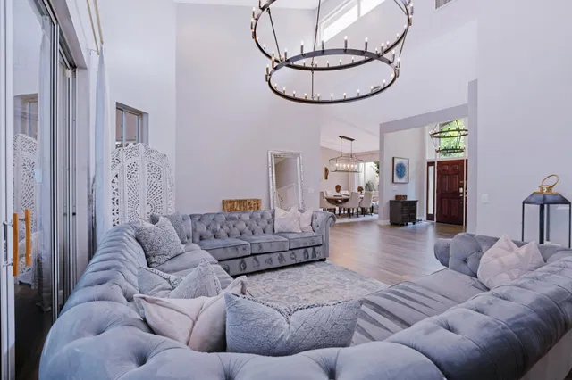 Residence photo 25