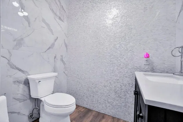 Residence photo 35