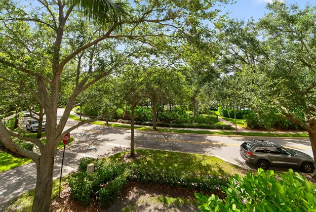 Botanica Residence photo 46