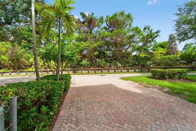 Botanica Residence photo 55