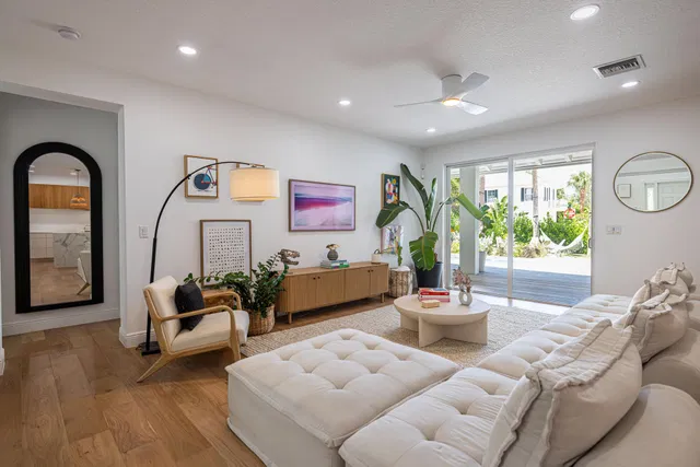 Mallory Creek Abacoa Residence photo 9