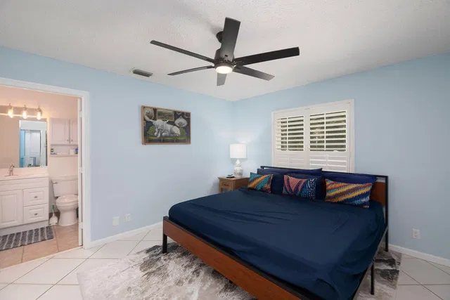 Residence photo 30