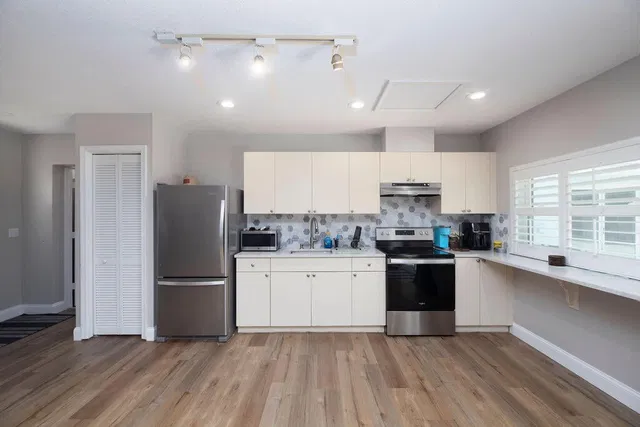 Residence photo 35