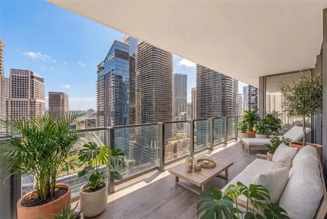 Rise Brickell City Centre 2411