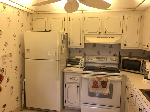 Residence photo 5