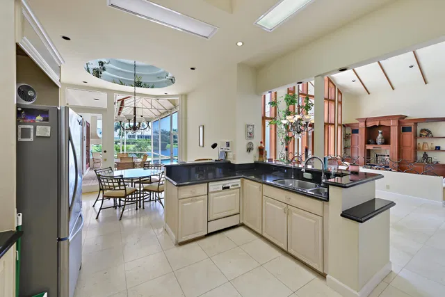 St. Andrews Country Club Residence photo 8