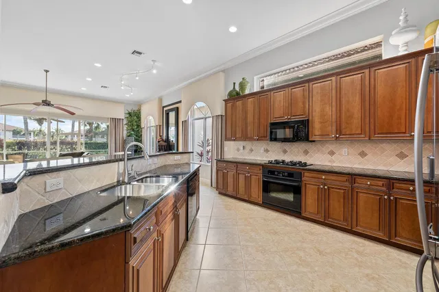 Ibis Golf & Country Club Residence photo 17