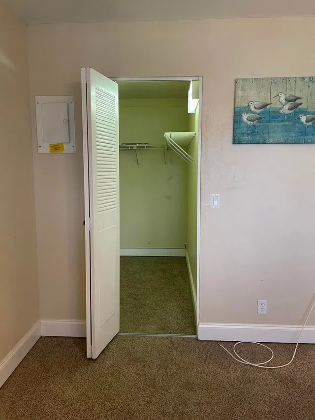 Residence photo 16