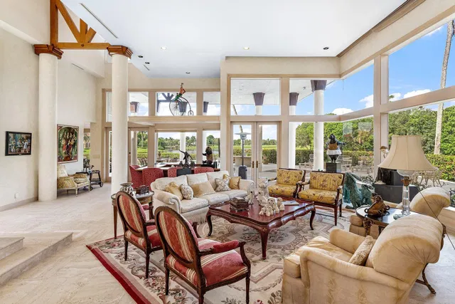 Frenchman's Creek Residence photo 33
