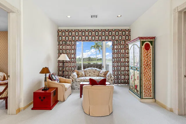 Frenchman's Creek Residence photo 53