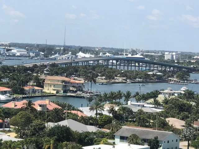 Singer Island Unit 1506 photo 16