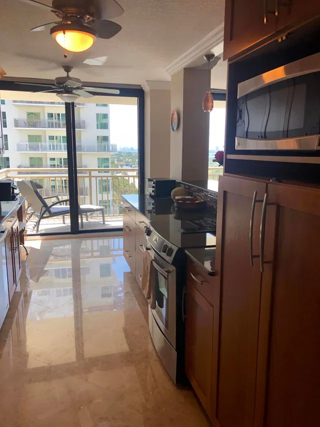 Singer Island Unit 1506 photo 23