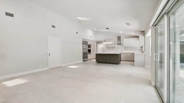 Boca Bath & Tennis Residence photo 7
