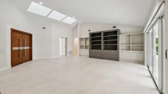 Boca Bath & Tennis Residence photo 8