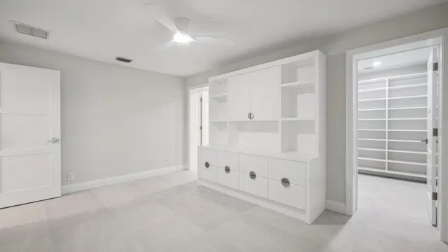 Boca Bath & Tennis Residence photo 29