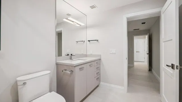Boca Bath & Tennis Residence photo 32