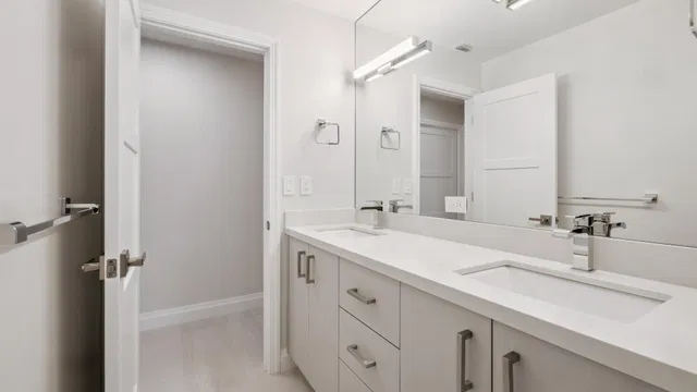 Boca Bath & Tennis Residence photo 38