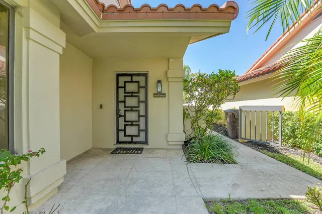  Residence photo 6