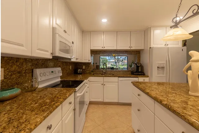 PGA National Palm Beach Gardens Residence photo 14