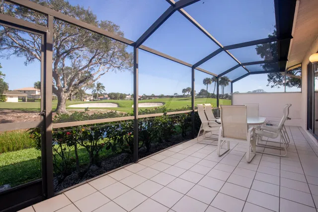 PGA National Palm Beach Gardens Residence photo 23