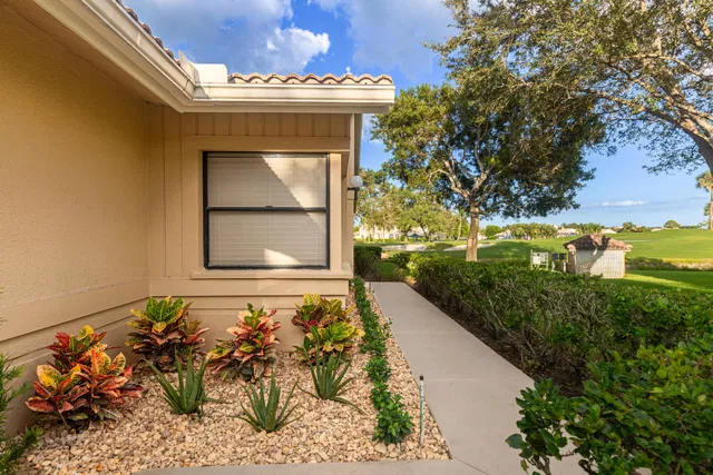 PGA National Palm Beach Gardens Residence photo 28