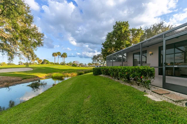 PGA National Palm Beach Gardens Residence photo 30