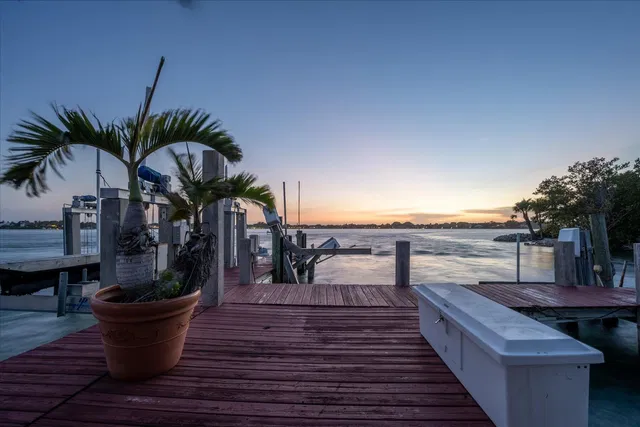 Sewall's Point Residence photo 5