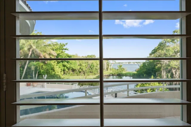 Sewall's Point Residence photo 32