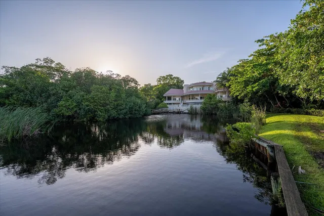Sewall's Point Residence photo 91