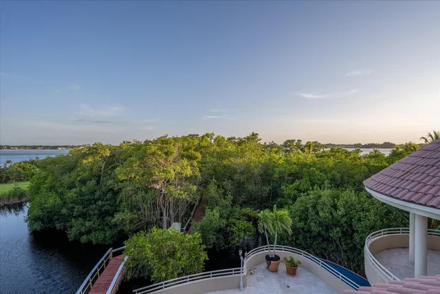 Sewall's Point Residence photo 94