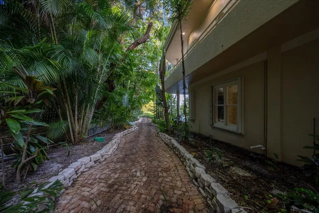 Sewall's Point Residence photo 95
