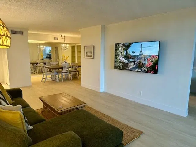 Singer Island Unit 706 photo 8