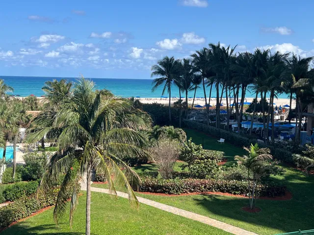 Singer Island Unit 706 photo 15