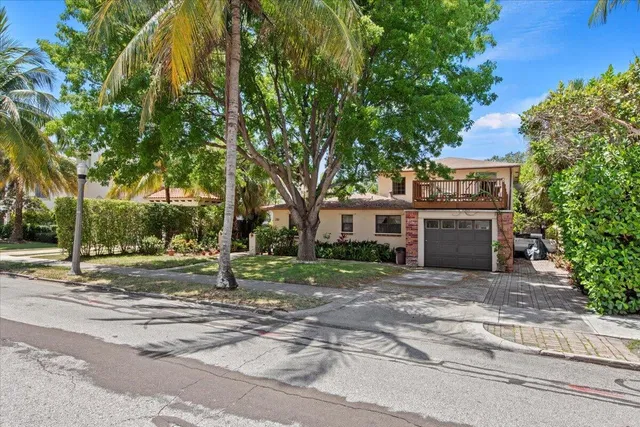 El Cid, 230 Pershing Way, West Palm Beach, exterior