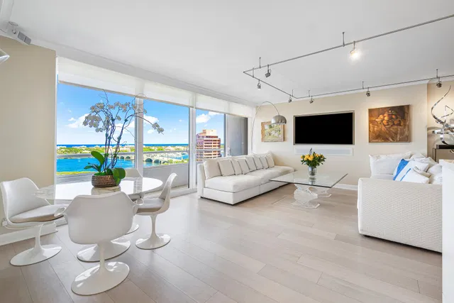 The Plaza of The Palm Beaches Unit 15a photo 4