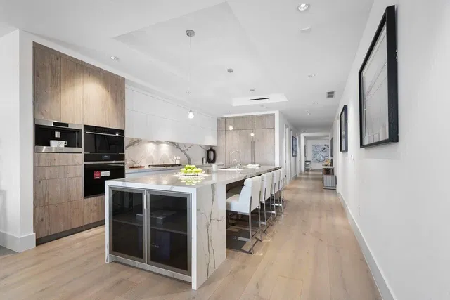 1625 Ocean Unit 10 photo 10