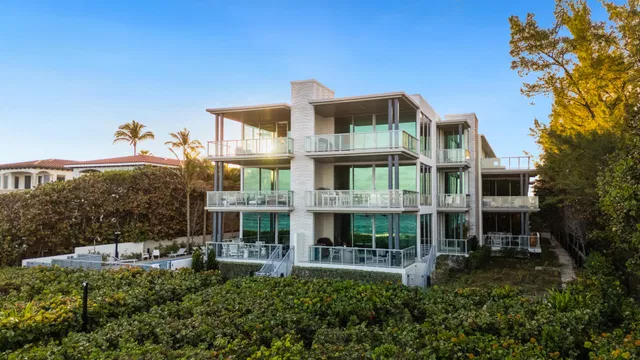 1625 Ocean Unit 10 photo 40