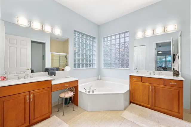 Saturnia Boca Raton Residence photo 24