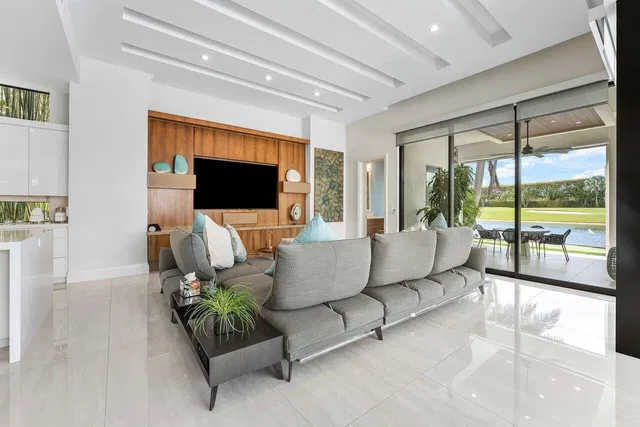 St. Andrews Country Club Residence photo 27